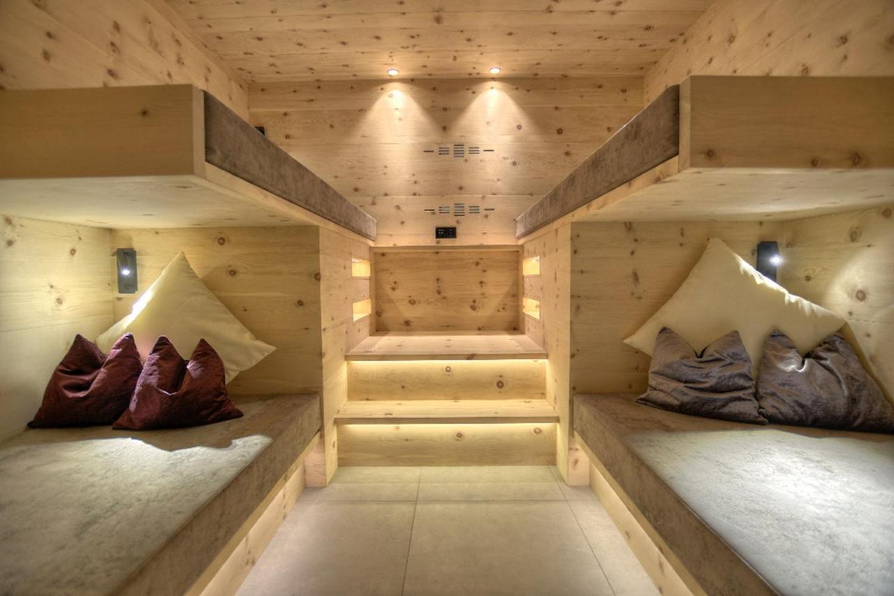 B&B Boutique Hotel Burgund Парчинес Екстериор снимка