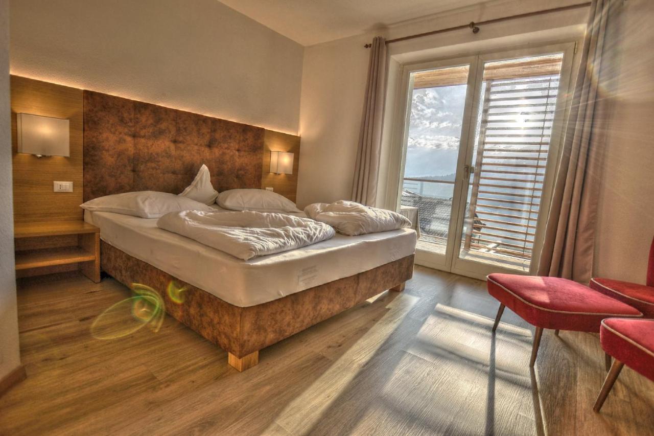 B&B Boutique Hotel Burgund Парчинес Екстериор снимка