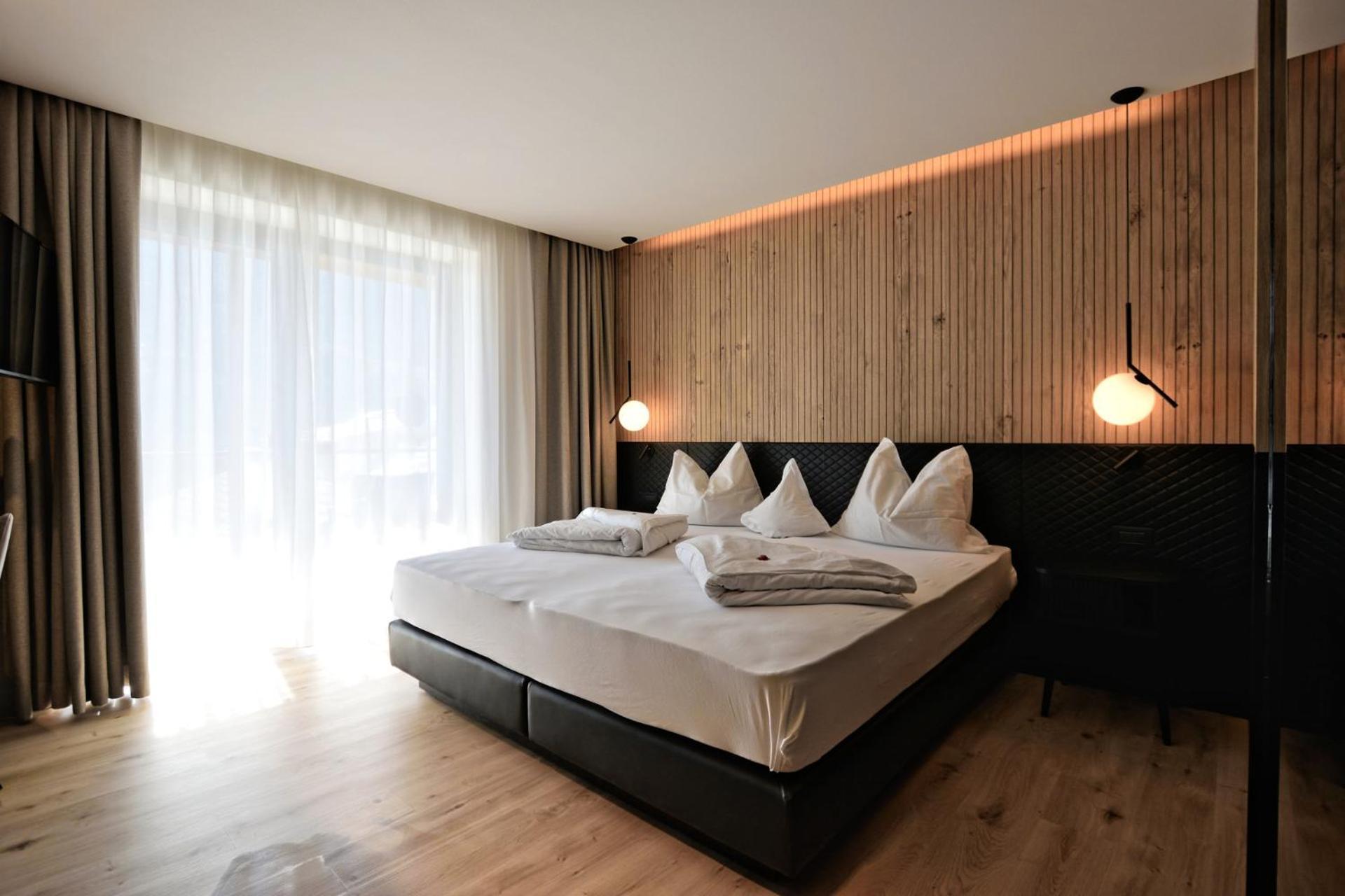 B&B Boutique Hotel Burgund Парчинес Екстериор снимка