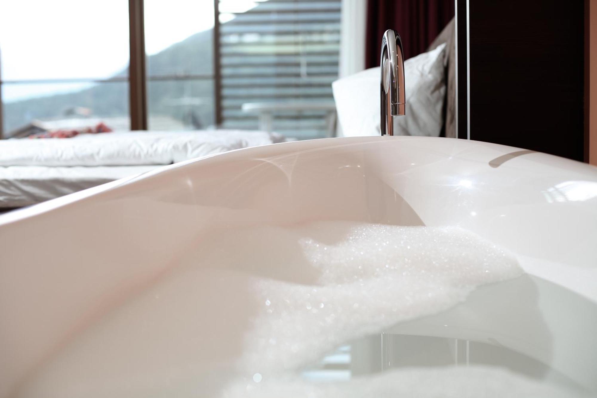 B&B Boutique Hotel Burgund Парчинес Екстериор снимка